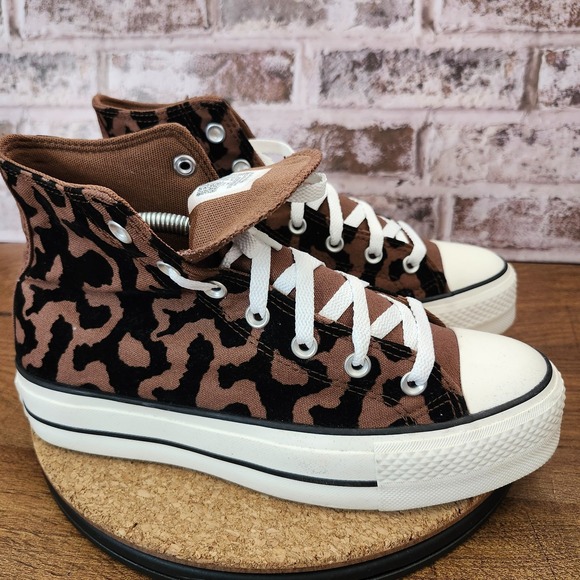 Size 9 - Converse Chuck Taylor All Star Lift Platform High Leopard Remix Women's - Picture 10 of 10